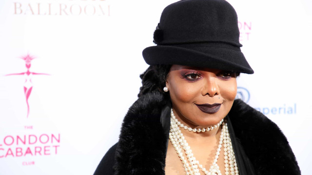 Janet Jackson vai leiloar 1000 bens pessoais