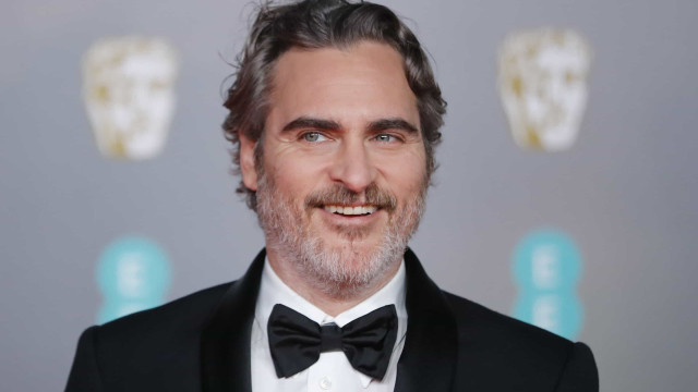 Joaquin Phoenix só estrelou 'Sinais' após saída de Mark Ruffalo; entenda