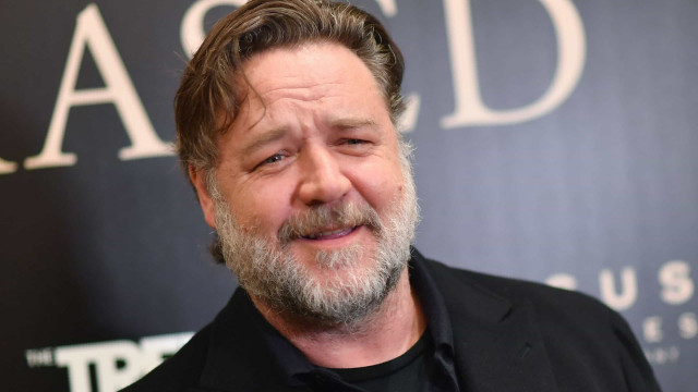 Russell Crowe cancela show no Brasil após organização mudar data três vezes: 'Frustrante'