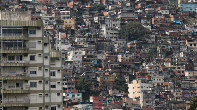 Tiroteios em comunidades do RJ deixam 4 mortos e 6 feridos