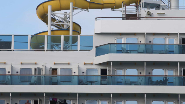 Navio Costa Fascinosa aporta no Rio com sete casos de covid-19 à bordo