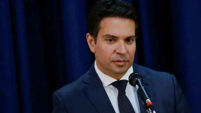 
                    Ramagem é preso pelo ICE, serviço de imigração dos Estados Unidos, diz PF
                