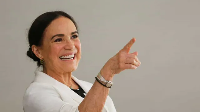 
                    Não reconheci meu personagem, diz Regina Duarte sobre 'Vale Tudo'
                