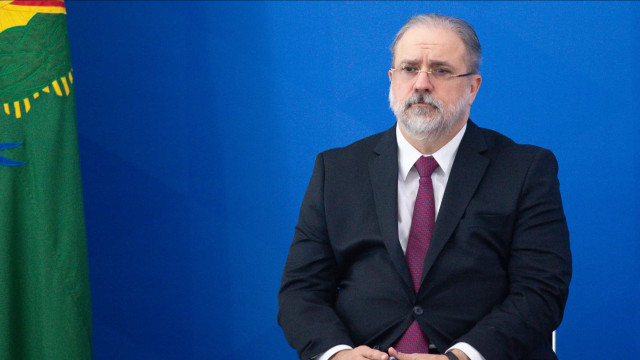 Subprocuradores: 'defesa do estado é mais apropriada do que estado de defesa'
