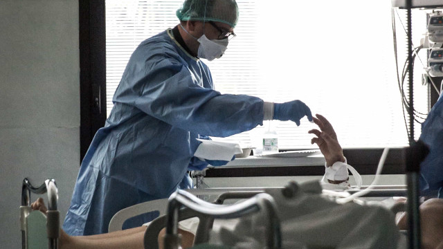 SC pede ajuda ao Ministério da Saúde para repor kit de entubação em hospitais