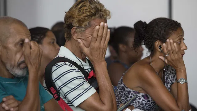 
                    Fatia de pessimistas com economia do Brasil cai de 35% para 26%, diz Datafolha
                