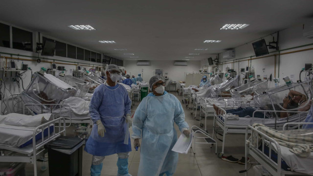 Nova alta de casos leva à reabertura de hospitais de campanha pelo Brasil