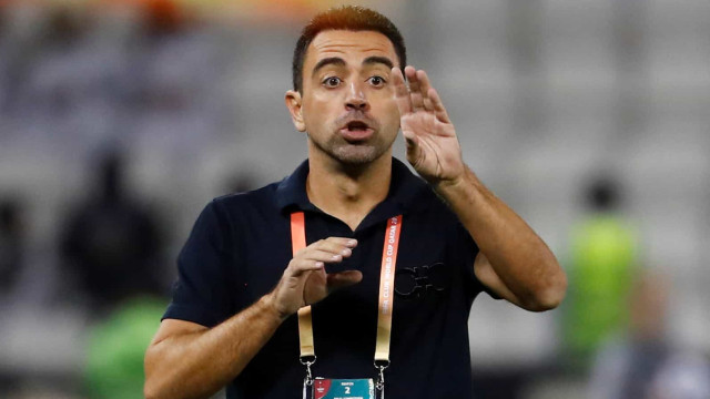 Barcelona anuncia acerto com o técnico Xavi Hernández