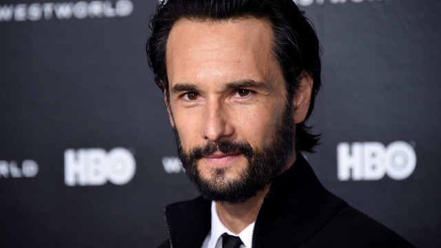 Rodrigo Santoro dubla animação para proibir testes cosméticos em animais