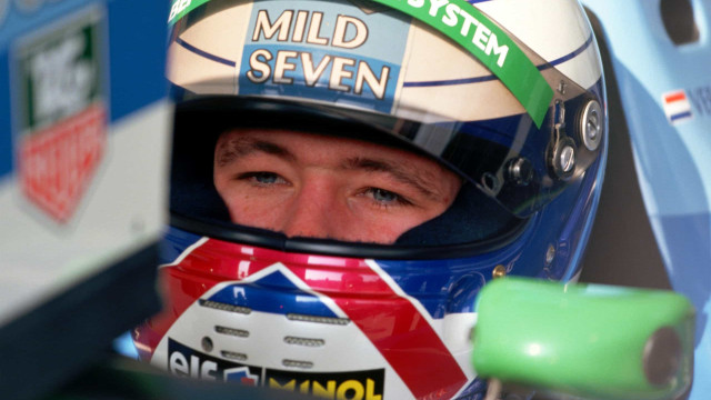 Após 'surpresas' no Brasil, Verstappen inicia treinos no Catar com total domínio