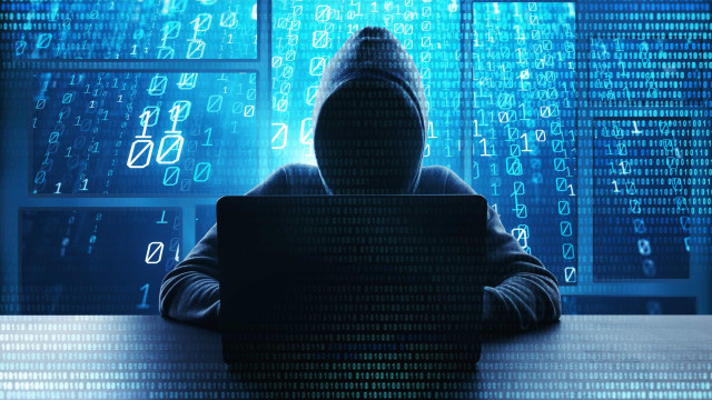 Hackers roubam mais de US$ 600 mi em criptomoedas em ataque contra plataforma