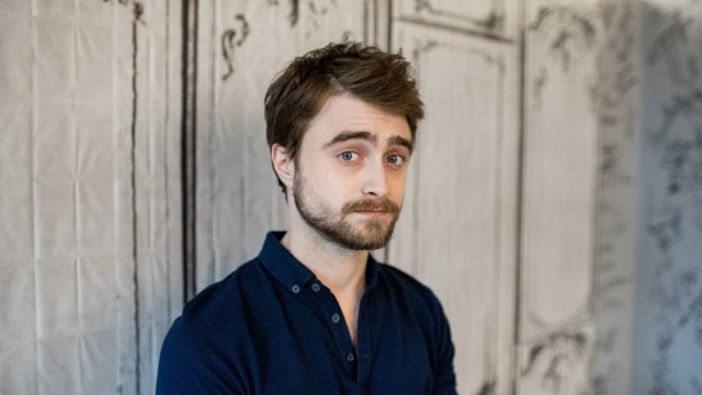 Daniel Radcliffe teve primeiro beijo e namorada no elenco de Harry Potter