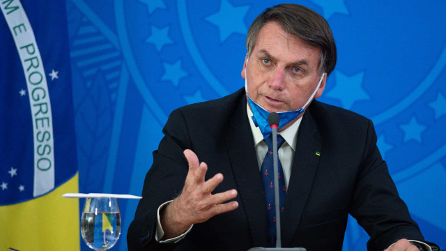 Governo federal não tem planos de aumentar impostos federais, diz Bolsonaro