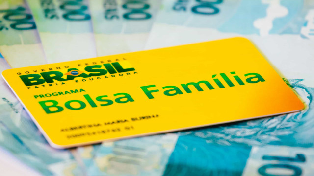 Bolsa família começa a ser pago hoje a 14 milhões de famílias