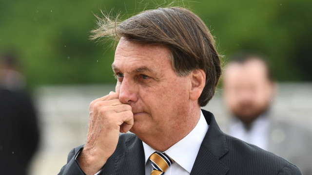 Após ser chamado de estatizante, Bolsonaro libera lista de privatizações