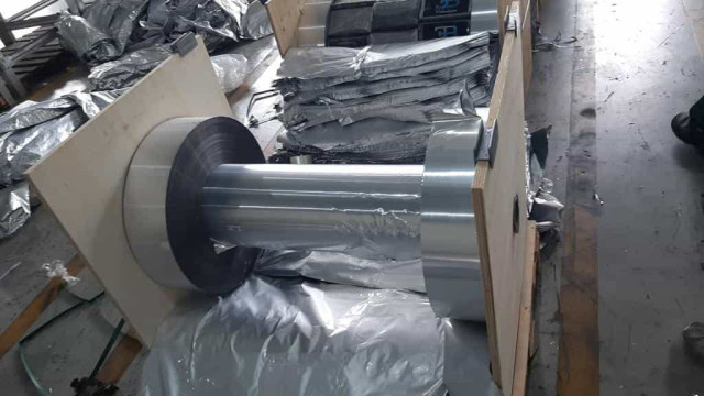 Bobinas de alumínio escondiam carga de 2,9 toneladas de cocaína no Porto de Santos