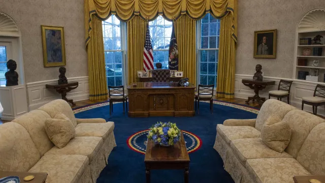 
                    Casa Branca confirma encontro de Lula e Trump na quinta-feira
                