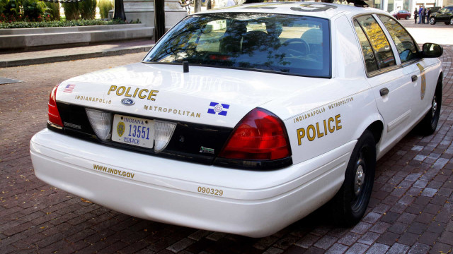 Jovem se desentende com pai e mata familiares em Indianapolis