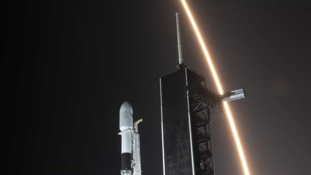 Nos EUA, empresa Space X coloca em órbita dois satélites brasileiros