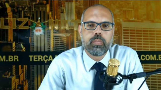 Moraes ordena prisão de Allan dos Santos e aciona Ministério da Justiça para extradição