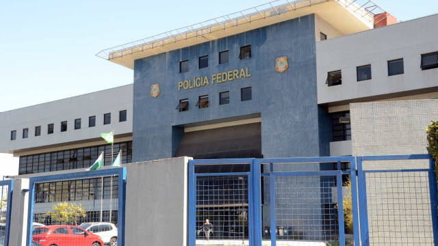 PF registrou depoimento de testemunha que não ouviu, mostram mensagens