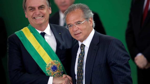 Com Orçamento apertado, Guedes sofre pressão de órgãos por recursos em 2022