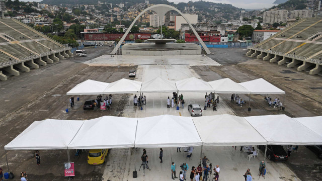 Covid-19: cidade do Rio vacina hoje grupos prioritários