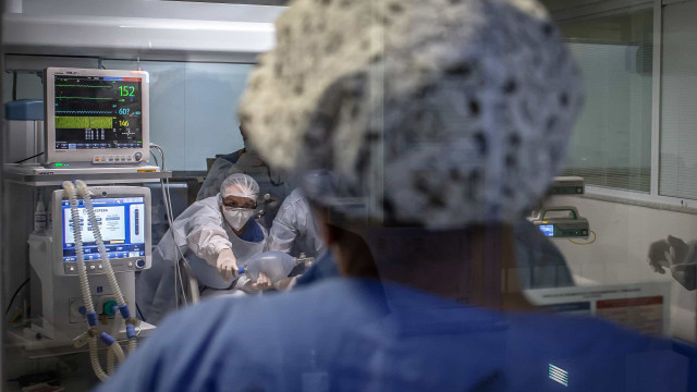 Sem sedativos, Hospital das Clínicas de Ribeirão Preto reduz cirurgias pela metade