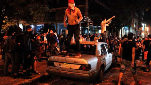 Protestos no Paraguai pedem saída de presidente por má gestão da pandemia