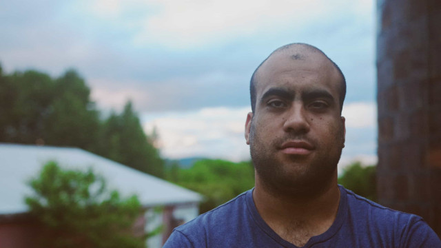 Morre Matt "Money" Miller, dos Titus Andronicus. Tinha 34 anos