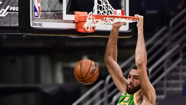 Com show de Rudy Gobert na defesa, Jazz derrota os Bulls e segue dominando a NBA