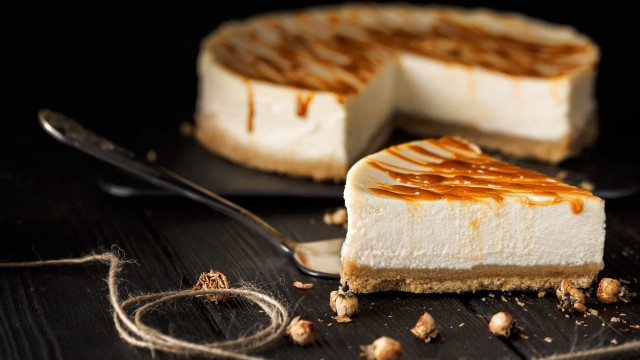 Cheesecake de manteiga de amendoim para a sobremesa