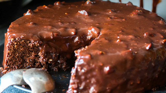 Aprenda a fazer o Bolo de Café com chocolate Gufs