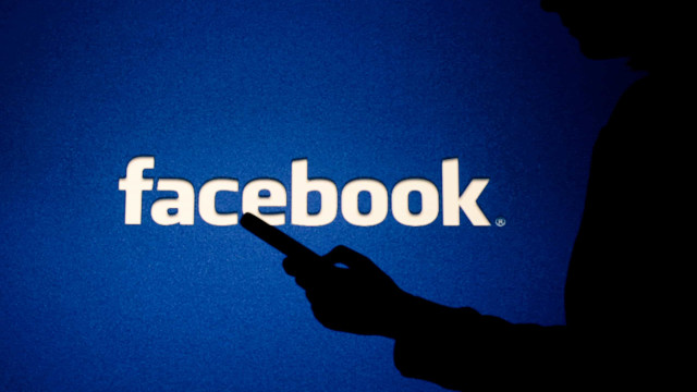 Facebook ameaça remover notícias da rede social