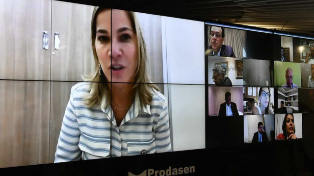 CPI da covid aprova convcação de Mayra Pinheiro, a 'capitã cloroquina'