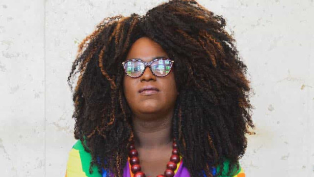 Benny Briolly, vereadora trans de Niterói, deixa o país após ameaças
