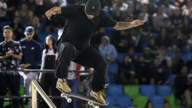 Kelvin Hoefler, Felipe Gustavo e Giovanni Vianna fecham seleção olímpica de skate