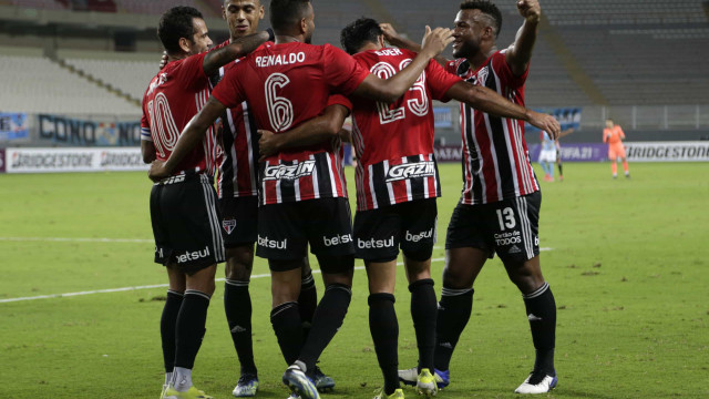 São Paulo visita o América-MG precisando vencer e fazer contas pela Libertadores