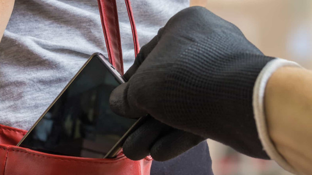Vereador tem celular furtado em SP, e criminosos limpam conta bancária