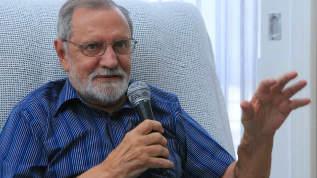 Vice na chapa de Lula em 1989, ex-senador morre aos 92 anos