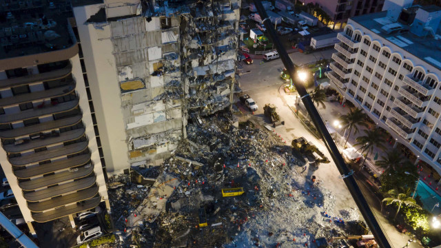 Sobe para 16 número de mortos após colapso de prédio em Miami