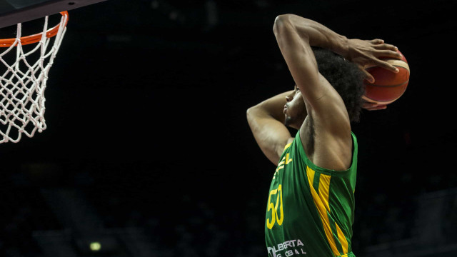 Pela 2ª vez na história, Brasil fica fora no basquete em uma edição da Olimpíada