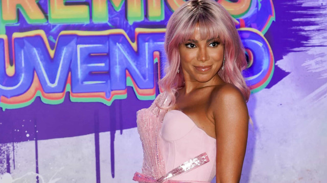 Atleta elogiado por Anitta diz que família ainda não aceita que ele é gay