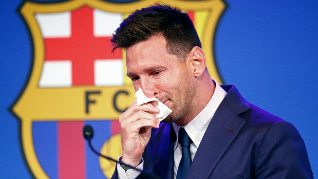 Personalidades que fizeram história no Barcelona prestam homenagem a Lionel Messi
