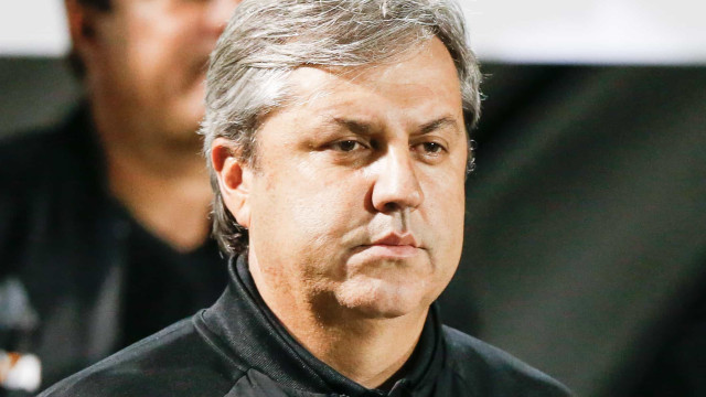Aliviado com 1ª vitória fora da Ponte Preta, Kleina fala em final contra lanterna