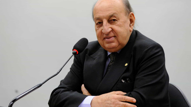 Morre o ex-deputado Simão Sessim