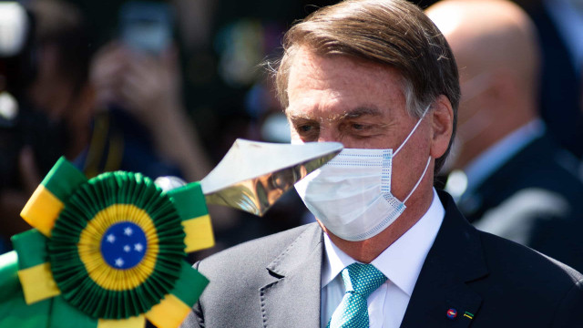 Militares pressionam Bolsonaro para vetar revogação da Lei de Segurança Nacional