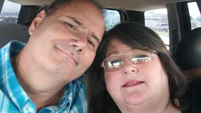 Mulher internada com Covid-19 volta para casa e descobre marido morto