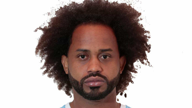 'Fizeram meu filho e minha esposa chorar', diz Celsinho sobre caso de racismo