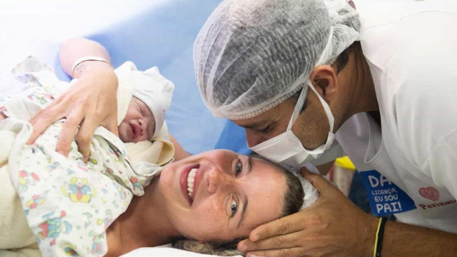Ex-atriz mirim Débora Lagranha dá à luz Arthur: 'Baby boy na área'